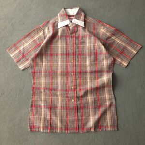 Vintage 1970s McGregor Red Plaid Short Sleeve Shirt Small Contrast Collar